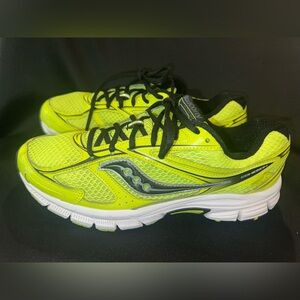 Saucony Cohesion 9 Running Shoes – Men’s Size 10.5 – Yellow/Black/Gray